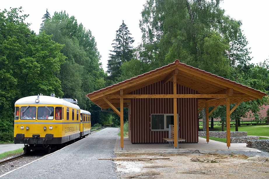 http://www.eisenbahnwelten.de/ds_online/725_726-003_twz_23jul09n.jpg