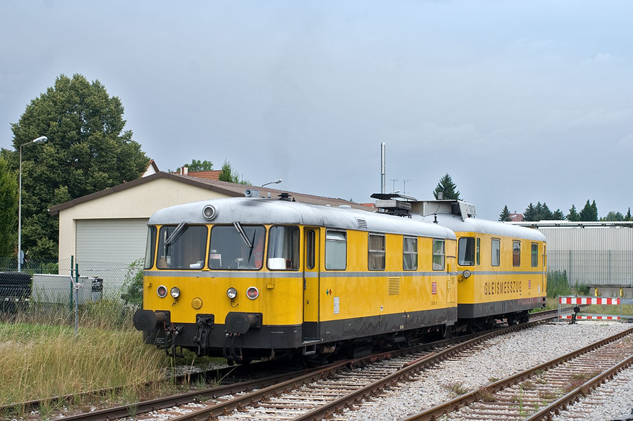 http://www.eisenbahnwelten.de/ds_online/725_726-003_twz_23jul09u.jpg