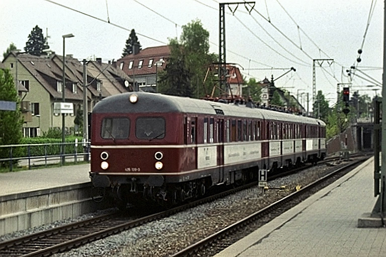 Baureihe 425 in Stuttgart-Vaihingen