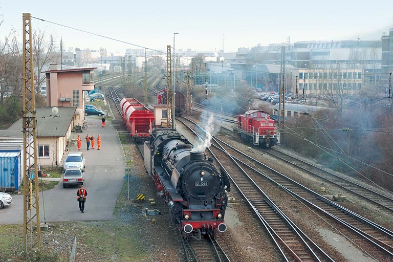 01 1066 in Stuttgart-Hafen (M&auml;rz 2007)