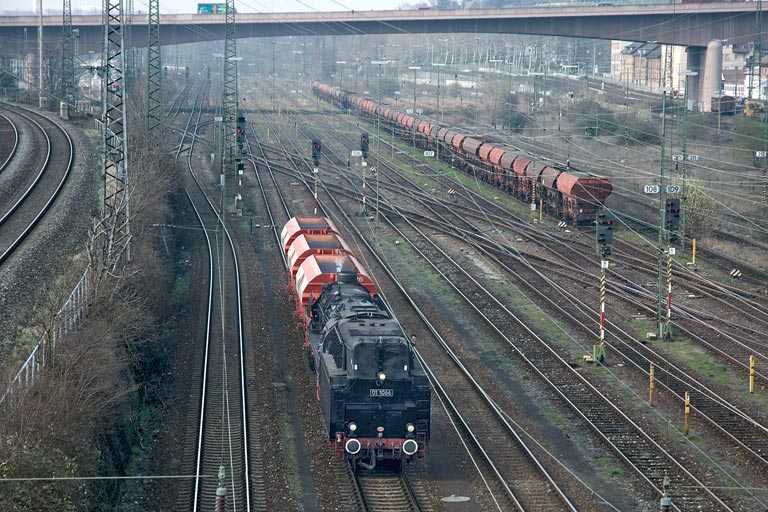 01 1066 in Stuttgart-Untert&uuml;rkheim (M&auml;rz 2007)