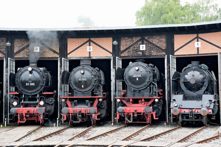 41 360, 01 202, 23 105 und 231 K 22 in Heilbronn (Mai 2014)