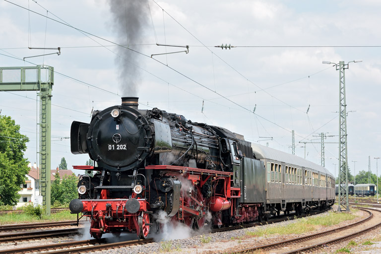 01 202 in Neustadt/Weinstrasse (Mai 2014)