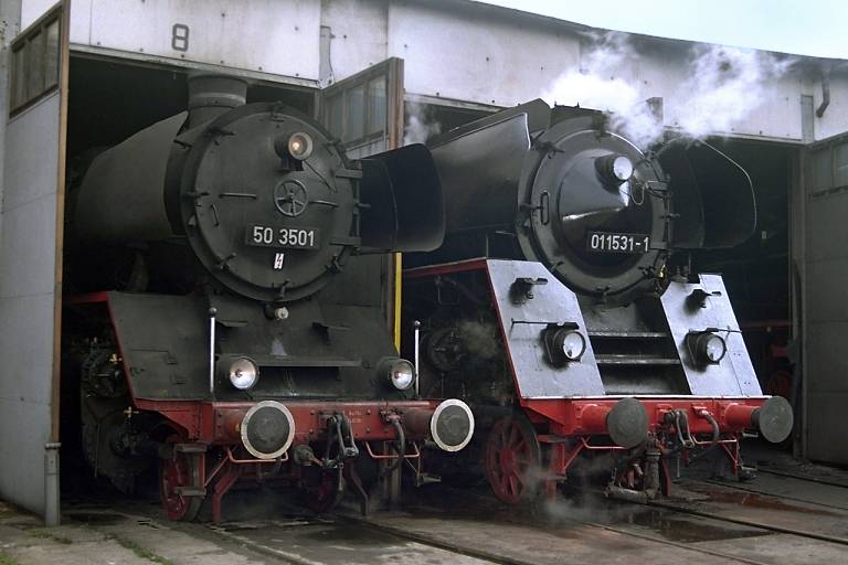 50 3501 und 01 531 in Arnstadt (April 1999)