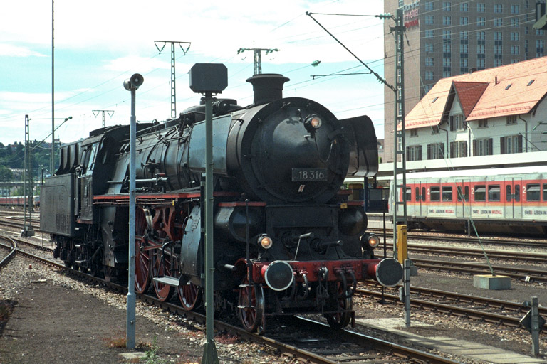 18 316 in Stuttgart-Vaihingen (Juni 2000)