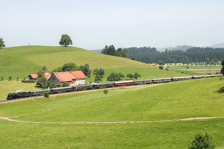 18 478 mit DPE 20948 bei Heimhofen (Juni 2012)