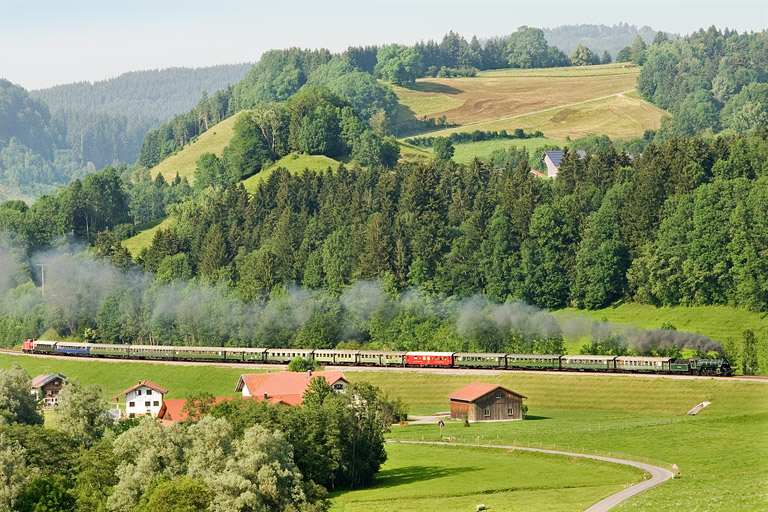 18 478 mit DPE 20949 bei Unterthalhofen (Juni 2012)