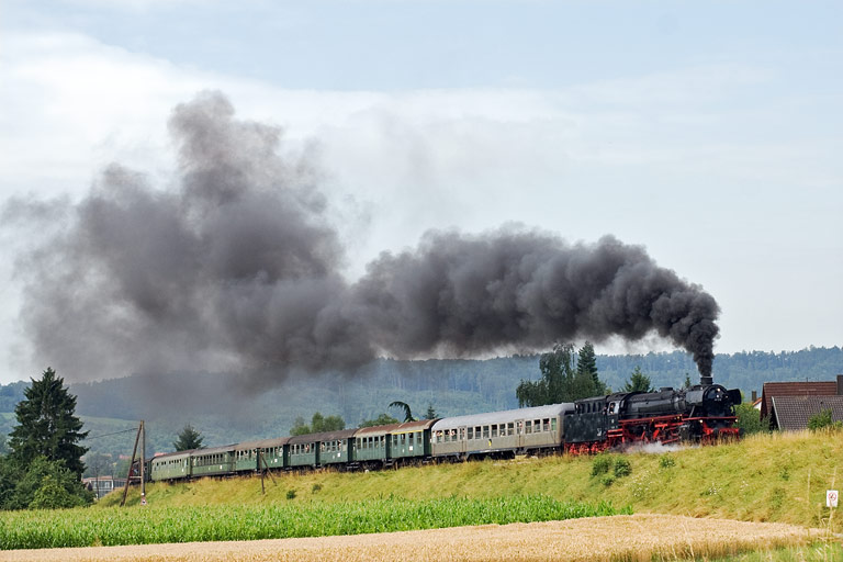 41 018 bei Rudersberg-Oberndorf (Juli 2010)