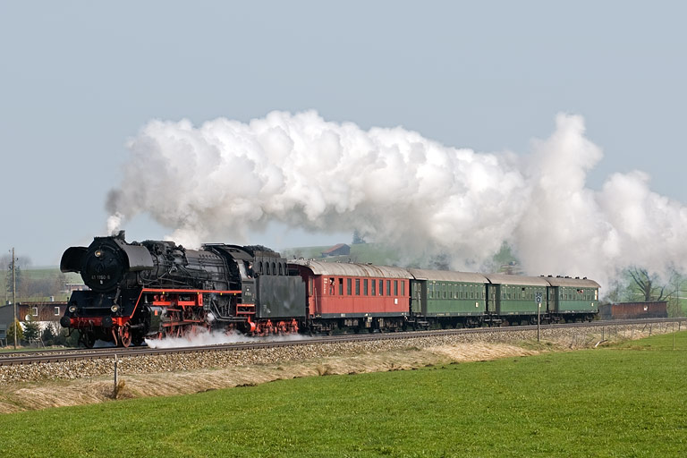 41 1150 bei G&uuml;nzach (April 2010)