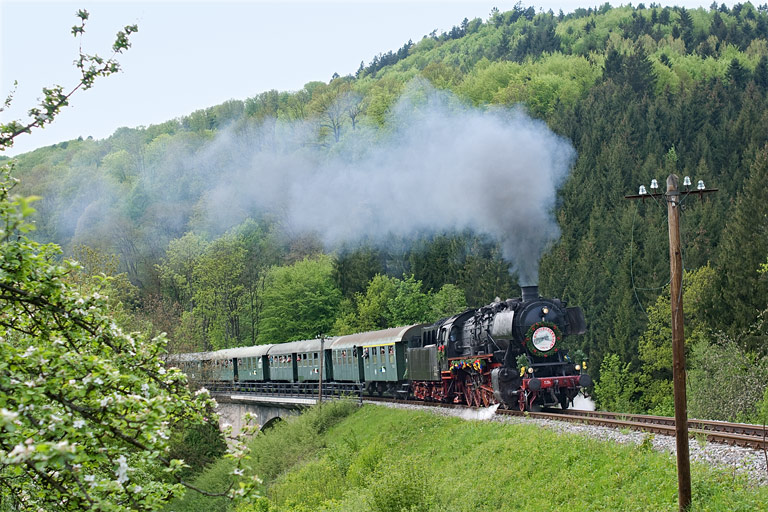 50 2740 bei Laufenm&uuml;hle (Mai 2010)