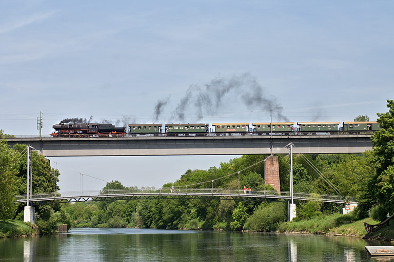 52 7409 bei Marbach/Neckar (Mai 2011)