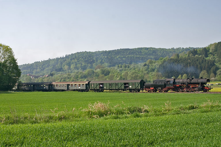 52 7409 bei Michelau (April 2011)