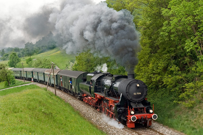 52 7596 bei Klaffenbach (Mai 2011)