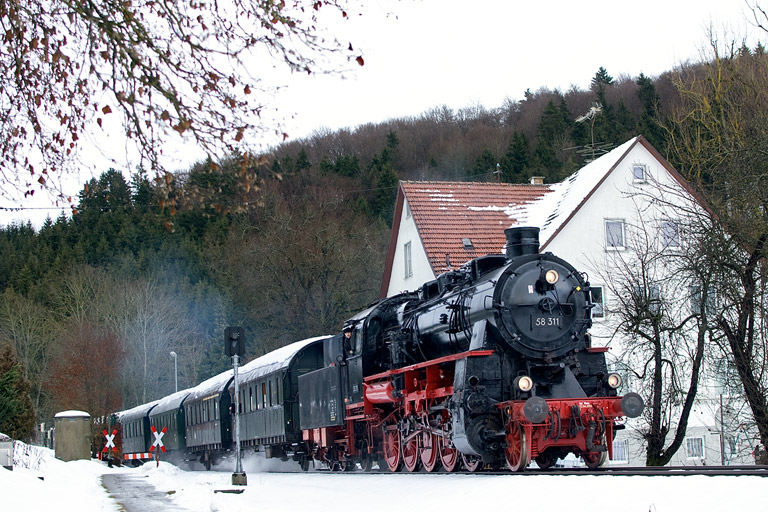 58 311 in Trochtelfingen (Dezember 2012)