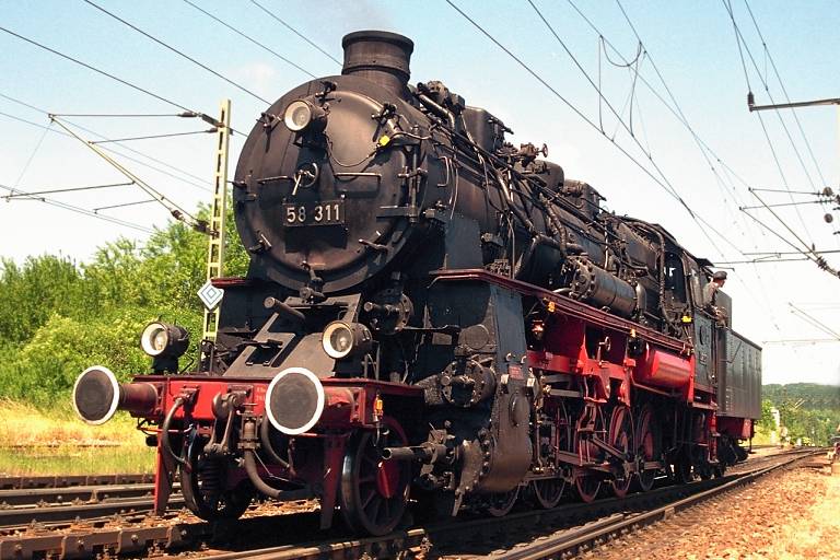 58 311 in Amstetten (Juni 1996)