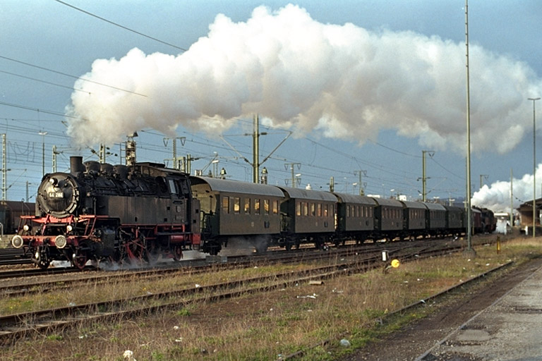 64 289 bei km 26,0 (April 2001)
