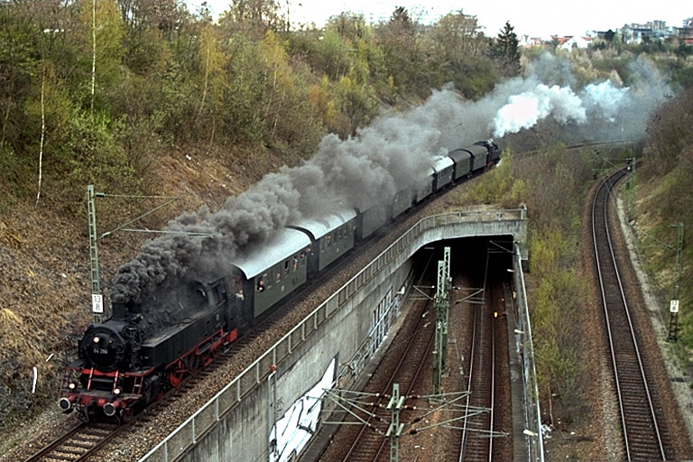 64 289 in Stuttgart-Vaihingen (April 2001)