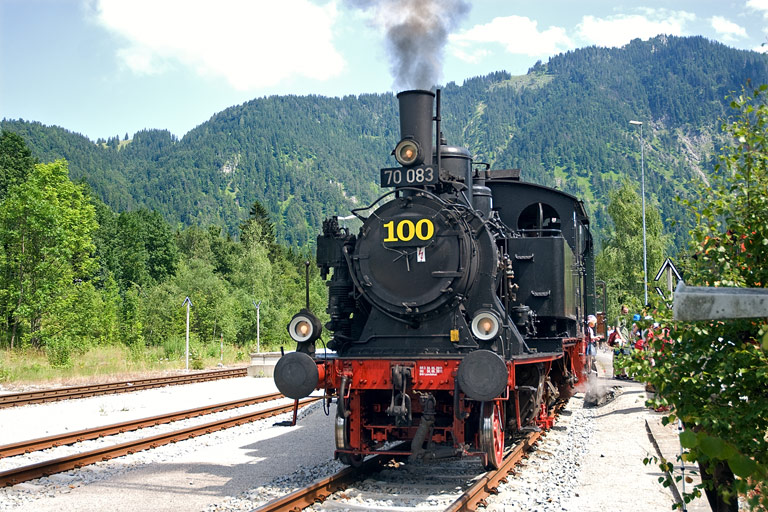 70 083 in Bayrischzell (Juli 2011)