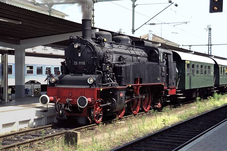 75 1118 in Singen (Juni 2000)