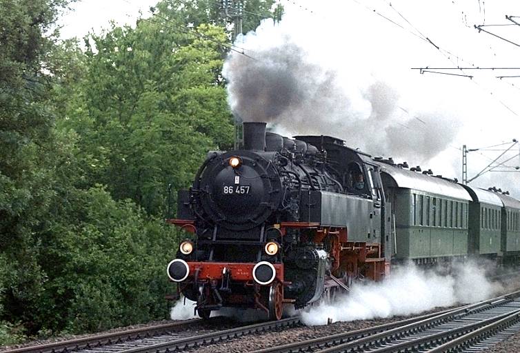 86 457 in Stuttgart-Dachswald (Juni 1997)
