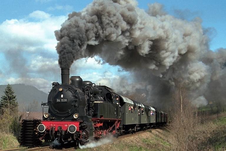 94 1538 bei Baiersbronn (April 2001)