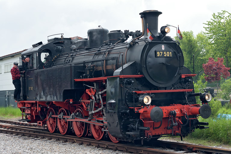 97 501 in Welzheim (Mai 2014)