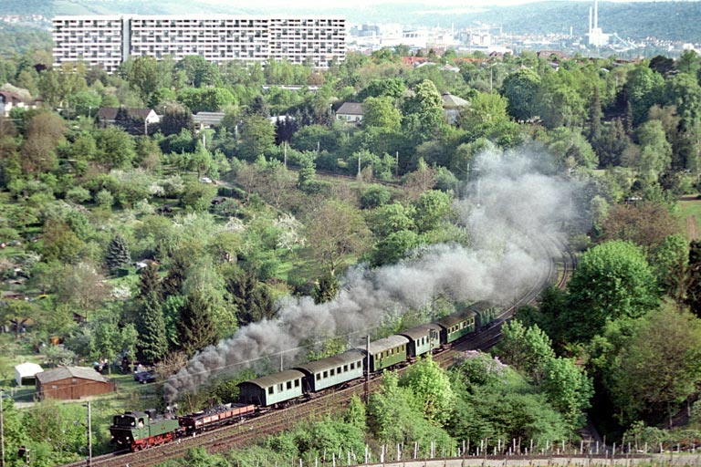 GES Lok 11 in Stuttgart-M&uuml;nster (Mai 2005)