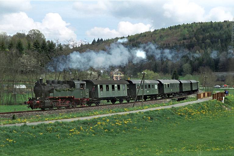 GES Lok 16 in Marbach (Mai 2004)