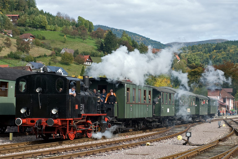 Achert&auml;ler-Eisenbahnverein Lok 20 in Ottenh&ouml;fen (Oktober 2008)