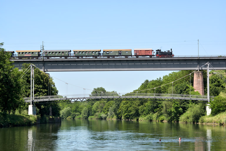 T3 930 bei Marbach/Neckar (Juni 2014)