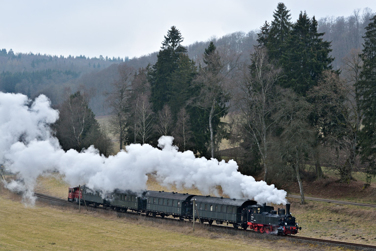 T3 930 bei Offenhausen (M&auml;rz 2014)