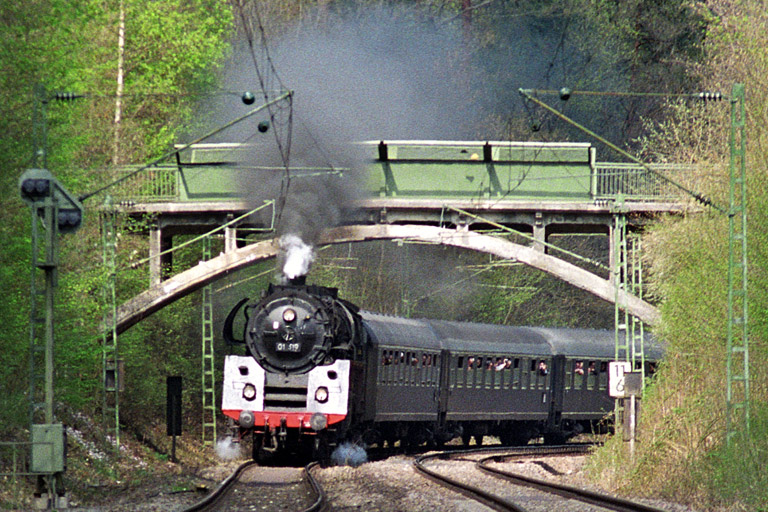 01 519 bei km 11,6 (April 2003)