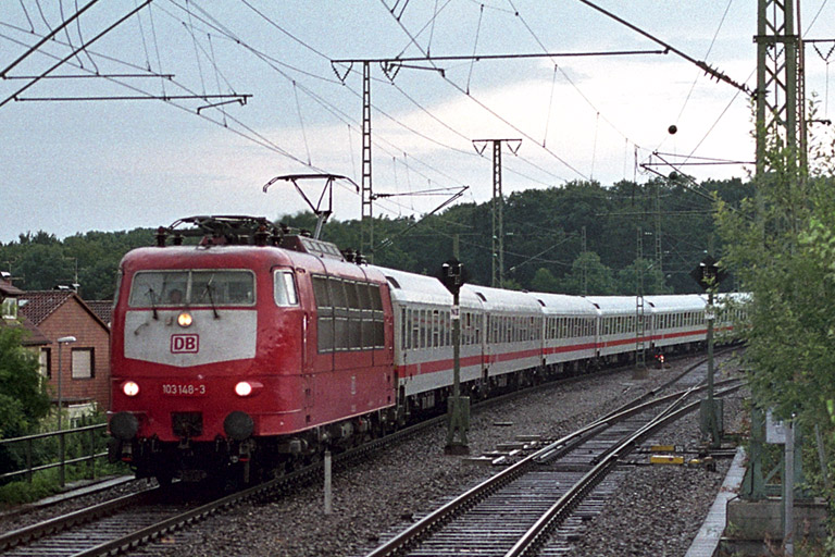 103 148 bei km 16,8 (Juli 2002)
