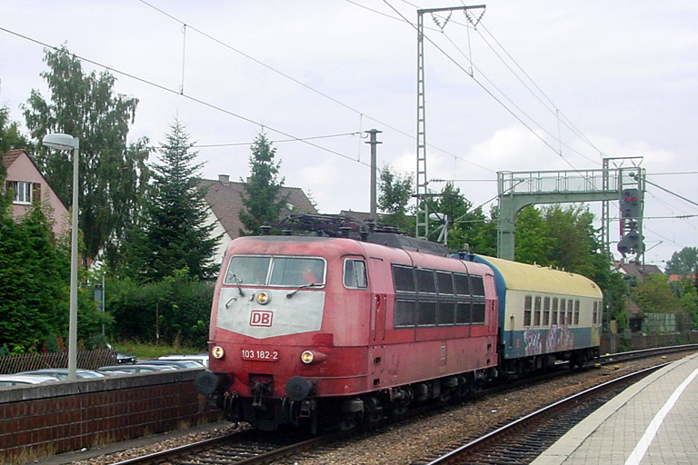 103 182 bei km 16,6 (August 2002)