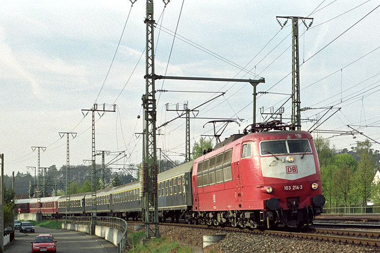 103 214 bei km 16,4 (April 2002)