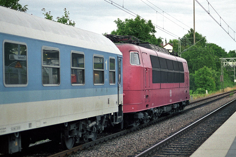 103 221 bei km 14,0 (Juli 2002)
