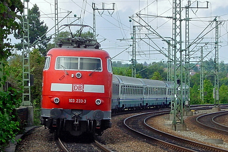 103 233 bei km 16,6 (August 2002)