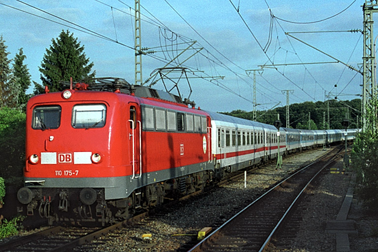 110 175 bei km 16,8 (Juli 2001)