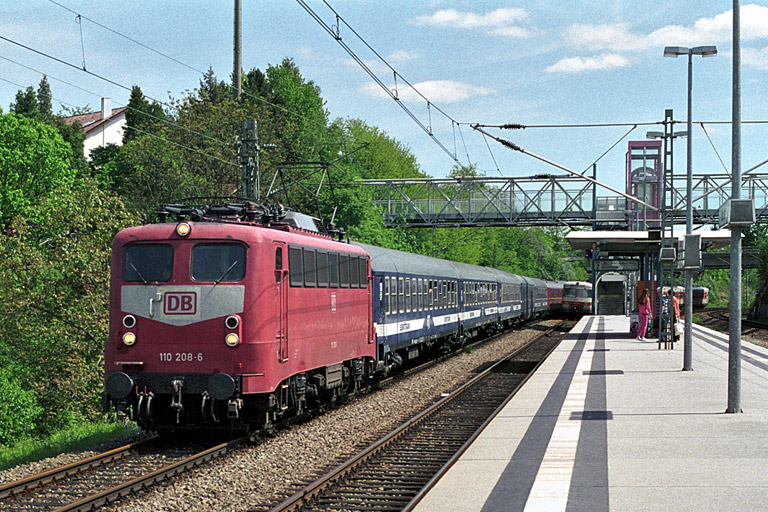 110 208 bei km 14,0 (Mai 2002)
