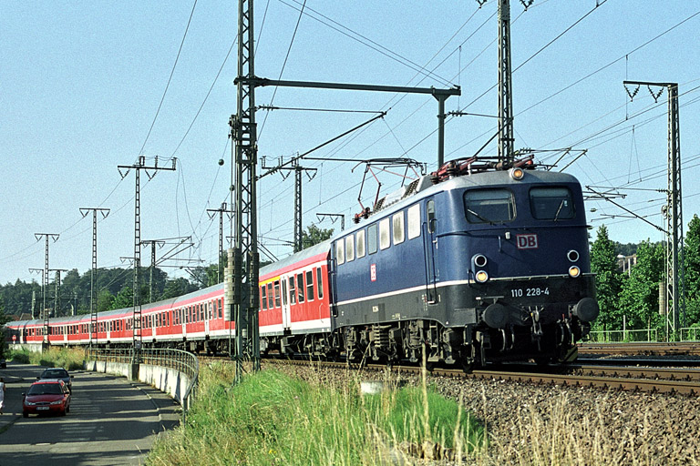 110 228 bei km 16,6 (Sommer 2002)