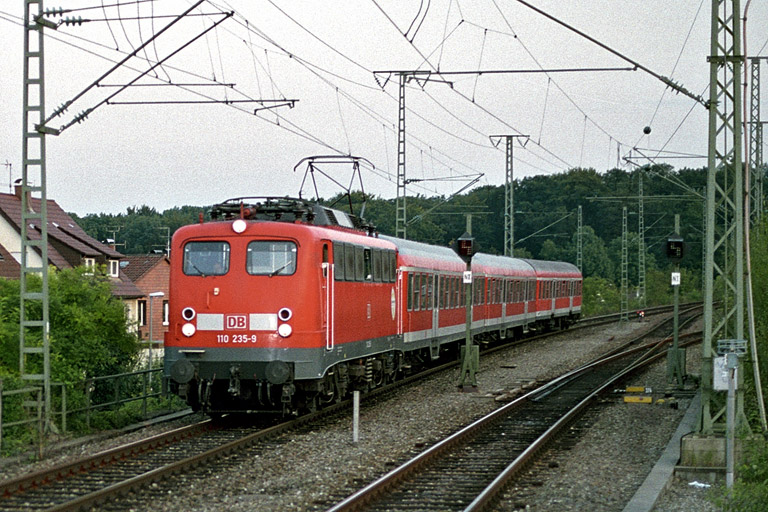 110 235 bei km 16,8 (September 2002)