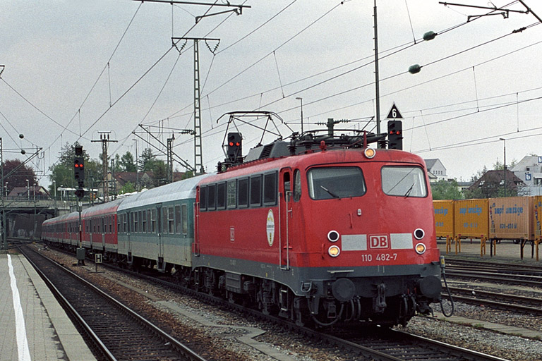 110 482 bei km 15,6 (April 2002)