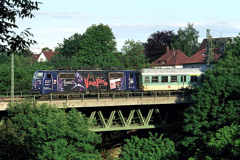 111 030 bei km 14,6 (Juni 2002)