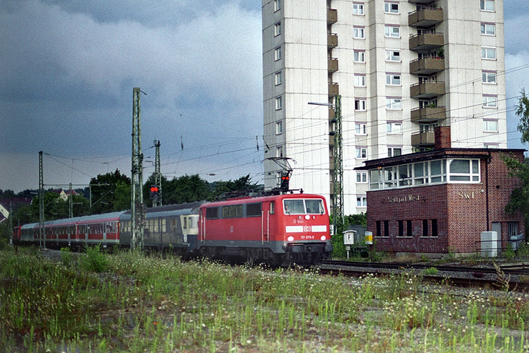 111 076 bei km 8,6 (August 2002)