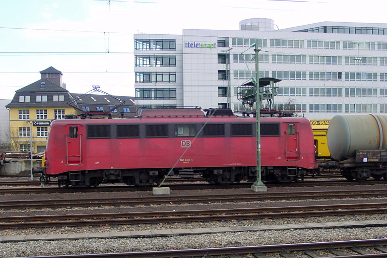 140 458 bei km 15,6 (Januar 2001)