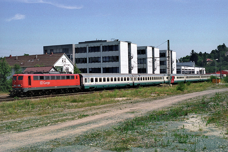 150 166 mit Cisalpino-Ersatzzug (Juni 2003)
