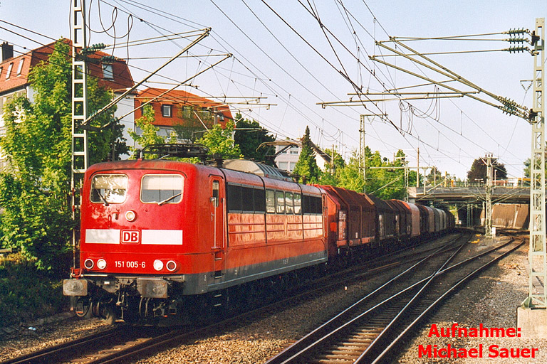 151 005 bei km 15,6 (Mai 2003)