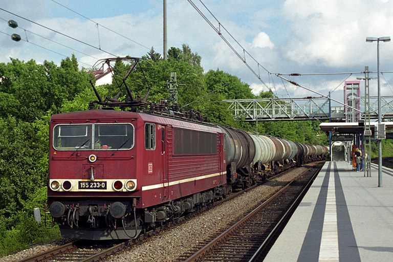 155 233 bei km 14,2 (Juli 2003)