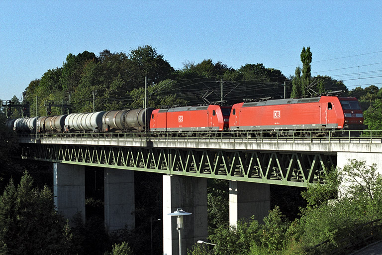 185 127 und 185 129 bei km 14,6 (September 2004)