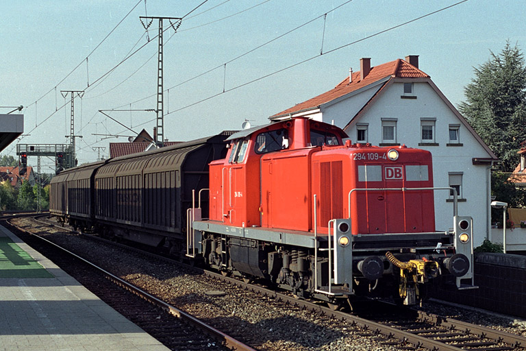 294 109 bei km 16,8 (Sommer 2003)